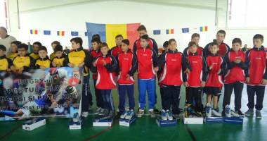 ACS Rugby Team oferă 250 de echipamente tinerelor speranțe ale rugby-ului - 2