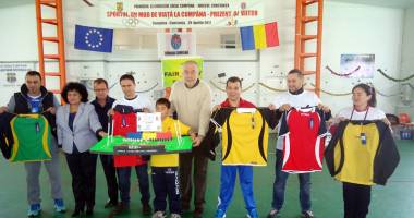 ACS Rugby Team oferă 250 de echipamente tinerelor speranțe ale rugby-ului - 5