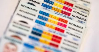 Stire din Eveniment : Cât ar fi plătit ucrainenii și oligarhii ruși ca să obțină cetățenie și acte false românești