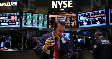 Stire din Economie : Acţiunile pe Wall Street au închis în scădere