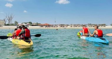 Stire din Social : Copiii și tinerii cu dizabilități participă la tabere organizate pe litoralul românesc