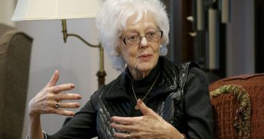 Stire din Sănătate : Activitățile intelectuale constante întârzie declinul mintal