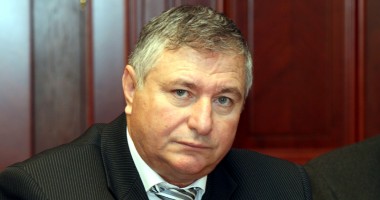 Stire din Politică-Administrație : "Actul de justiție ar trebui să fie  cât mai aproape de cetățeni"