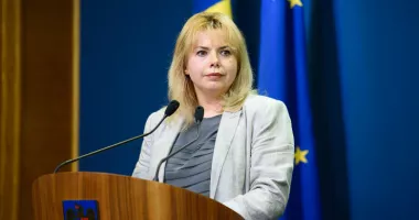 Stire din Politică-Administrație : Anca Dragu evită să comenteze scenariul unei posibile numiri ca premier tehnocrat