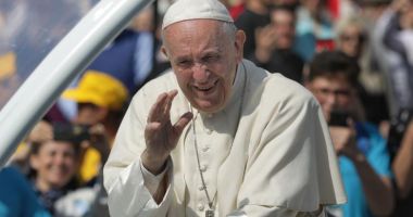 Stire din Actualitate : Papa Francisc a vorbit în Piața San Pietro despre vizita în țara noastră
