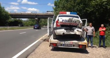 O mașină de poliție ce a intervenit la o tentativă de suicid, lovită de un șofer neatent