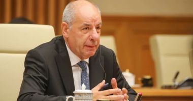 Stire din Actualitate : Preşedintele Ungariei, vizită privată în România. A vrut să ştie ce se întâmplă la Salina Praid
