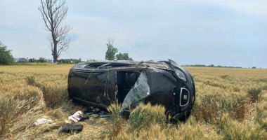 Cinci victime, transportate la spital în urma accidentului de pe DN 1D; o fetiţă e în stare gravă