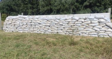 Cum arată adăposturile antiaeriene construite de armată la Plauru. Ciolacu: „Nu sunt foarte aspectuoase, dar a fost o improvizație” - 2