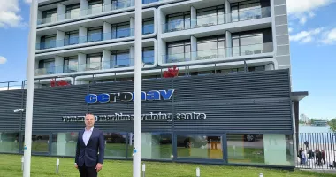 Stire din Economie : Noul campus al CERONAV de pe malul lacului Siutghiol, inaugurat la această oră
