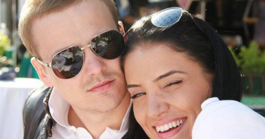 Stire din Monden : Răzvan Ispas  o vrea înapoi  pe Adelina