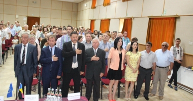 Stire din Politică-Administrație : Primarul Mariana Gâju a depus jurământul pentru al cincilea mandat