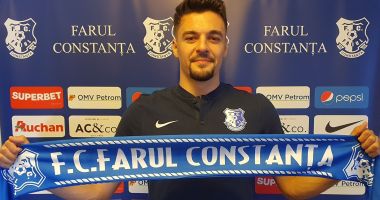 Stire din Sport : Adi Petre şi Ionuţ Larie s-au alăturat lotului Farului în cantonamentul din Poiana Braşov