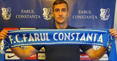 Adi Petre şi Ionuţ Larie s-au alăturat lotului Farului în cantonamentul din Poiana Braşov - 2