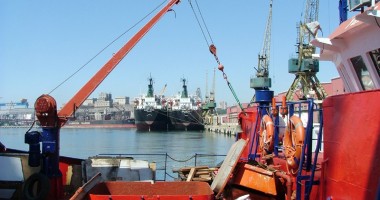 Administrația Porturilor Maritime Constanța,  obligată să aducă mai multe venituri în 2014