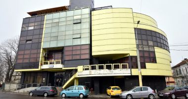 Stire din Economie : ANAF greșește, contribuabilul plătește! "Mi-au pus poprire pe conturi, deși plătisem datoria de trei luni"
