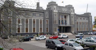 Stire din Economie : Administrația portului Constanța va face investiții de peste 333 milioane de lei