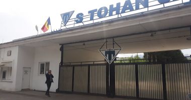 Stire din Economie : Administratorii de la Tohan și Carfil și-au pierdut sinecurile