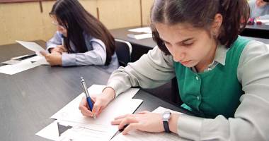 Stire din Cultură-Educație : Febra admiterii în clasa a IX-a. Topul liceelor din Constanța și mediile de intrare