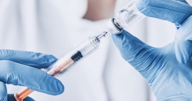 Stire din Actualitate : Coronavirus. Valul de infectări din Europa, stimulat de o puternică ''evadare imunitară''