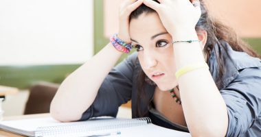 Stire din Cultură-Educație : "Necenzurat". Adolescenții luptă împotriva consumului de tutun, alcool și droguri