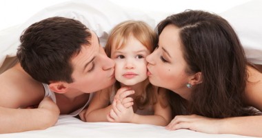 Stire din Social : LEGEA ADOPȚIILOR, SIMPLIFICATĂ