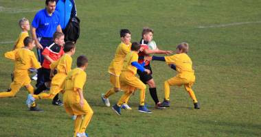 A doua etapă a Cupei Toamnei la  mini-rugby a adunat peste 170 de copii - 4