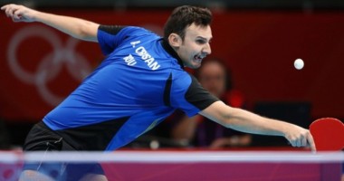 Stire din Sport : Jocurile Olimpice 2012: Adrian Crișan a fost eliminat în sferturile probei de simplu la tenis de masă