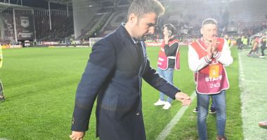 Stire din Sport : Șoc la CFR Cluj: Adrian Mutu și-a dat demisia
