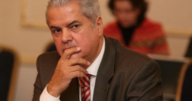 Stire din Politică-Administrație : Procesul lui Năstase, amânat din nou