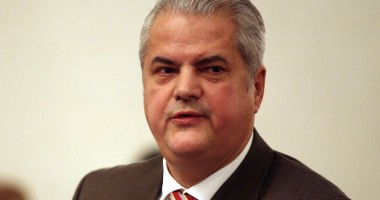 Stire din Diverse : Adrian Năstase își "joacă" libertatea pe 2 mai