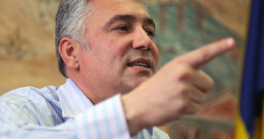 Adriean Videanu ar vrea să fie președintele României