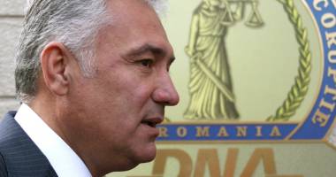 Stire din Eveniment : Adriean Videanu, ARESTAT pentru 30 de zile