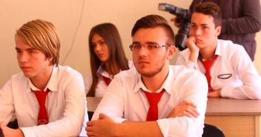 Stire din Cultură-Educație : Se stabilește noua conducere a elevilor