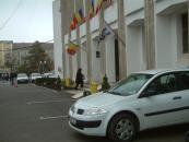 Stire din Politică-Administrație : Aproape 3.000 de angajați din primăriile constănțene intră astăzi în grevă de avertisment