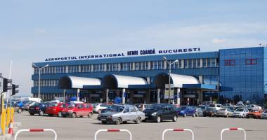 Stire din Eveniment : Tânără din România, căutată de autoritățile spaniole pentru infracțiuni cu droguri, reținută pe aeroport
