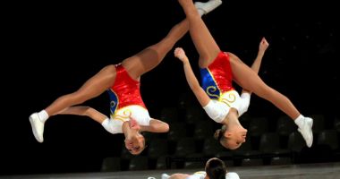 Stire din Sport : Conduși de Simona Amânar! Aerobicii merg după medalii la Campionatele Europene