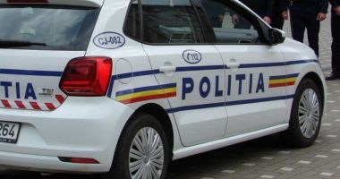 Stire din Eveniment : Jumătate de tonă de tutun pentru narghilea, confiscată pe Aeroportul Otopeni: în acte figura ca odorizant auto