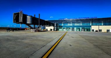 Stire din Eveniment : Modernizarea Aeroportului Tulcea, în vizorul DNA. 70 de milioane de euro au "zburat" în neant