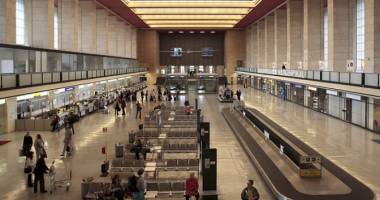Stire din Actualitate : Amenințare cu bombă pe un aeroport din Berlin
