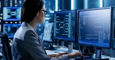 Stire din Economie : Tăierea facilităților specialiștilor IT, o mare eroare. „Sper să se corecteze în viitor!“