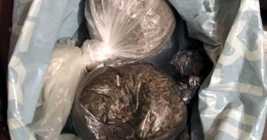 "Afaceri" cu droguri, la Constanța. Rețeaua, destructurată de DIICOT - 2