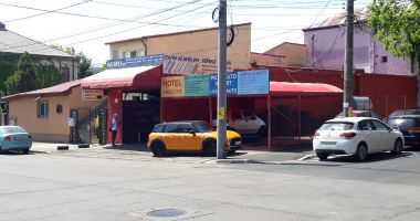 Afacerile de pe strada Atelierelor se tem doar de trotineta electrică - 2