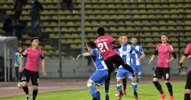Stire din Sport : A fi sau a nu fi campioană!  FC Viitorul, cu titlul pe masă