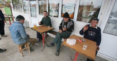 Stire din Eveniment : Interviuri de angajare pentru beneficiarii de ajutoare sociale! Primar: "Sunt apți de muncă"