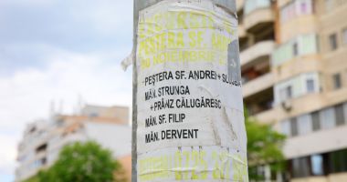Stire din Social : Amenzi usturătoare pentru lipirea de afișe pe domeniul public