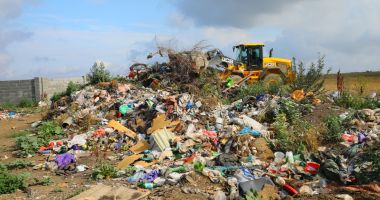 GALERIE FOTO / A fost desființată groapa de gunoi improvizată din zona Oierie - 4