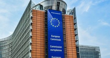 Stire din Economie : A fost extinsă categoria IMM-urilor care pot primi ajutoare de stat