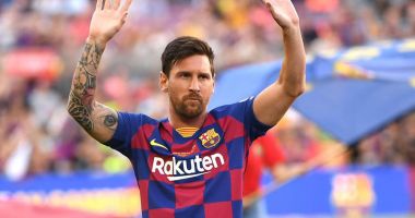 Stire din Sport : A fost greu, dar nu imposibil. Lionel Messi a urmat un tratament special când era copil