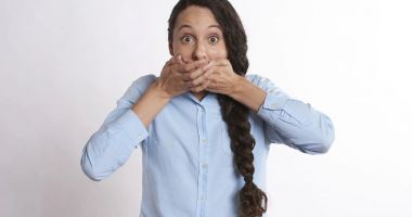 Aftele bucale pot apărea din cauza problemelor sistemului imunitar